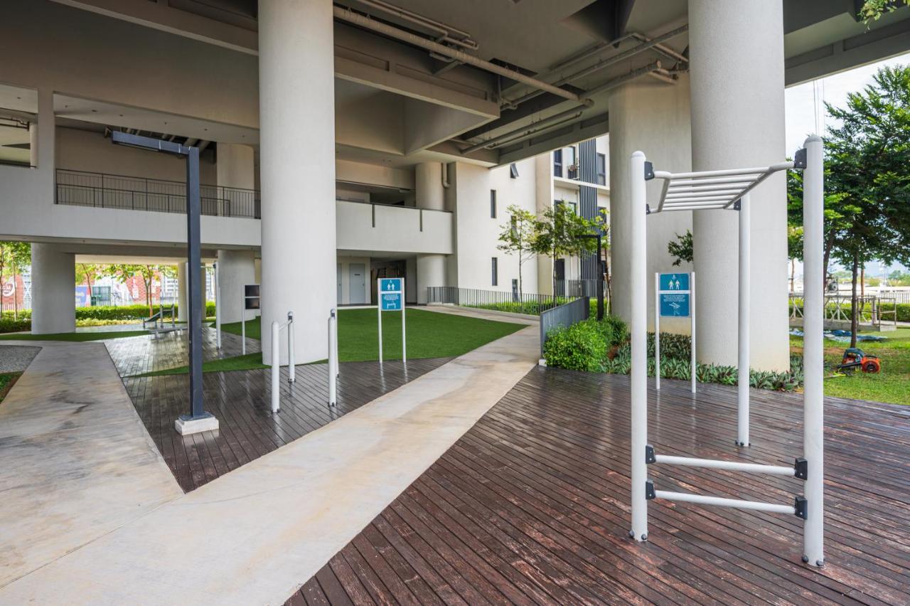 Highpark Suites By Airhost Petaling Jaya Dış mekan fotoğraf
